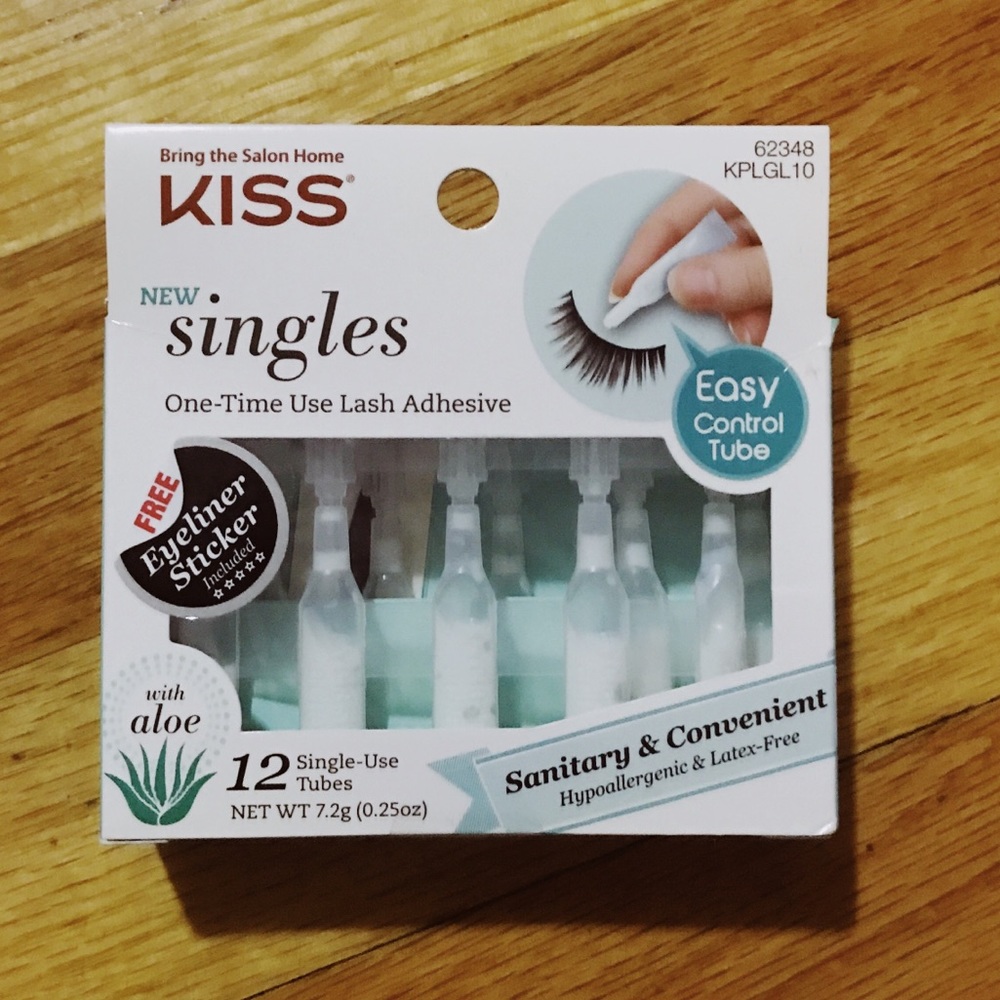 Kiss Brand- lash adhesive